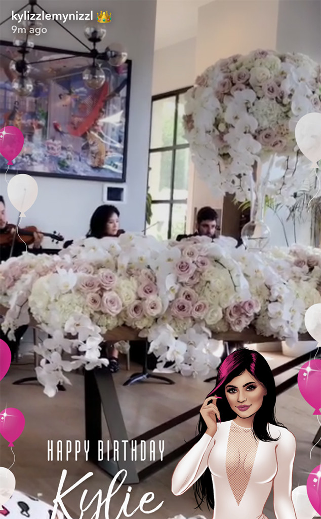 Kylie Jenner Is About To Turn 21 Look Back At Her 20th Birthday E Online